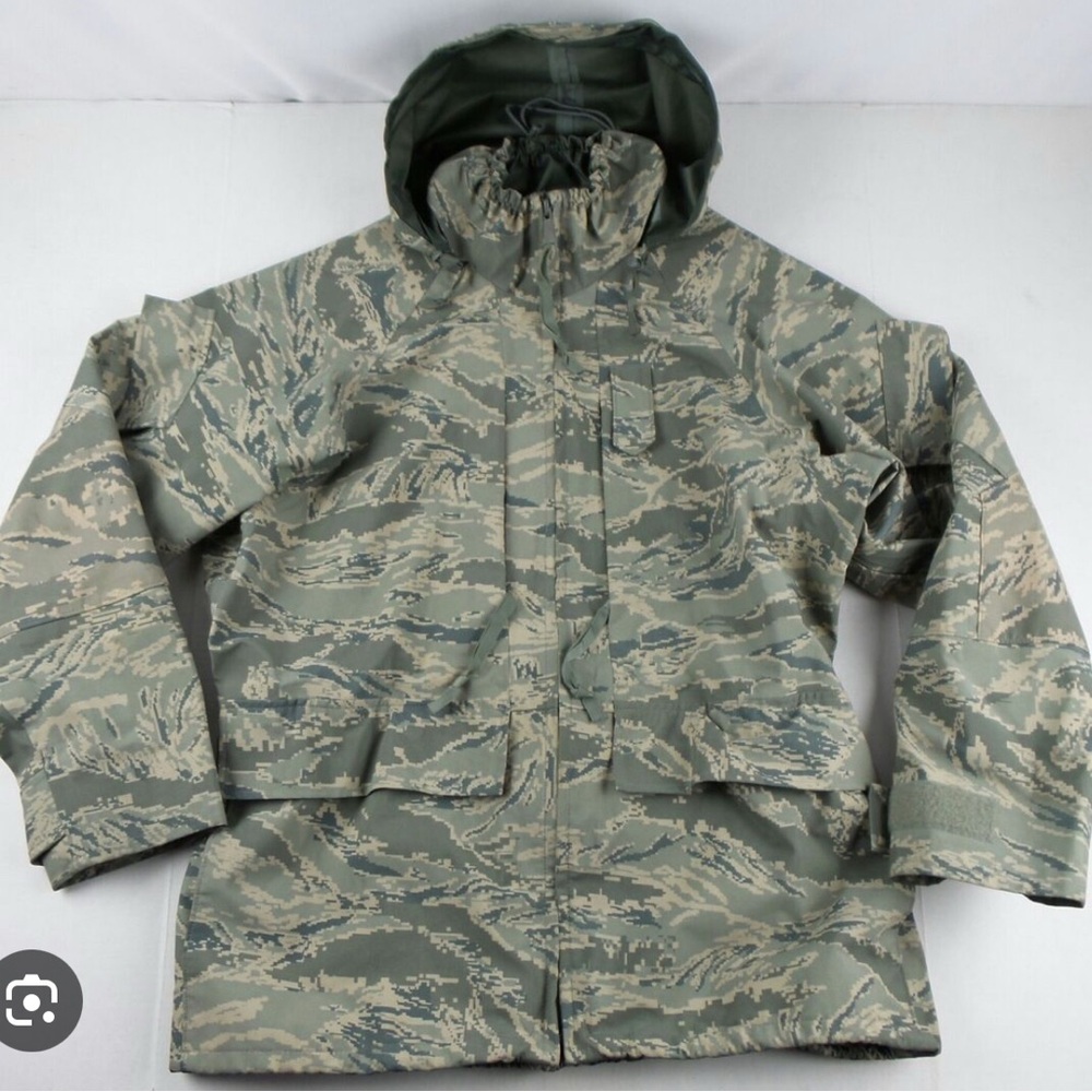 Camouflage Hooded Jacket